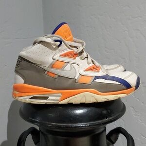 VINTAGE THROWBACK NIKE ATHLETIC SHOES SIZE 7Y ORANGE PURPLE GRAY SWOOSH